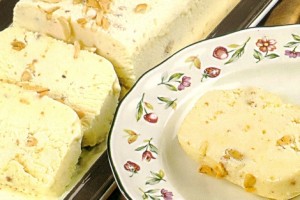 Crème glacée aux amandes