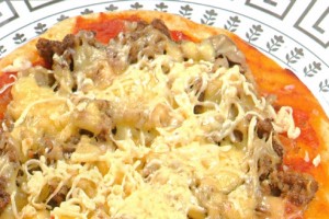 Pizza à la viande hachée