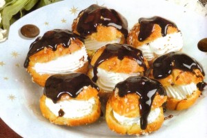 Profiteroles aux chocolats
