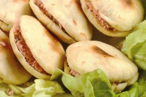 Batbouts aux saucisses