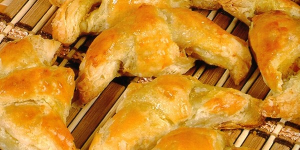 Croissants à la mortadelle