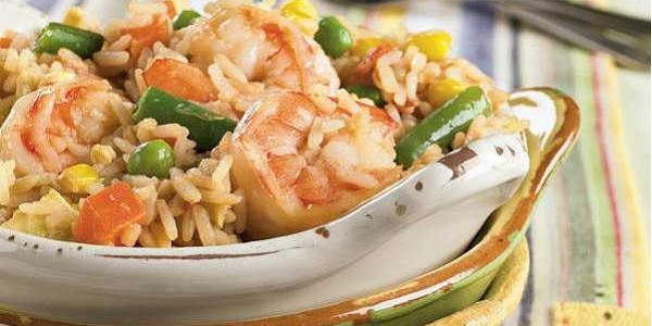 Riz aux légumes et crevettes
