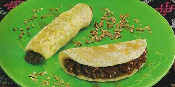 Baghrir aux dattes et aux amandes
